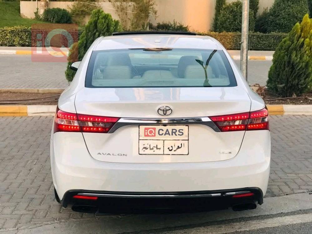 تۆیۆتا ئەڤەلۆن